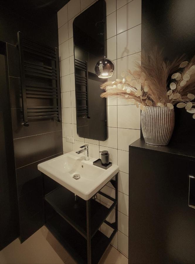 Park Apartament Z Duzym Tarasem - Proplace Гожув-Велькопольски Экстерьер фото